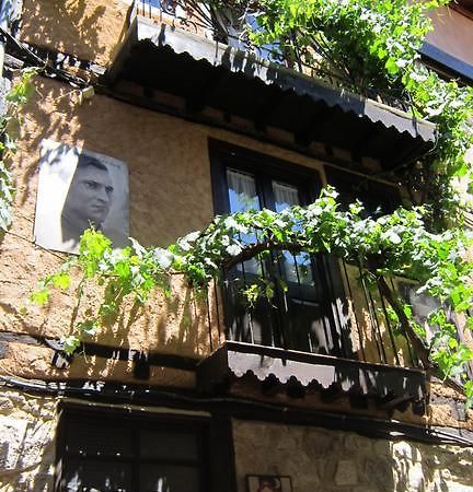 Villa Casa De La Parra à Mogarraz Extérieur photo