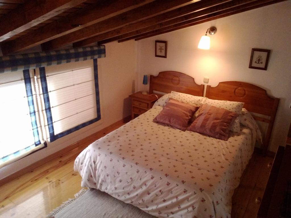Villa Casa De La Parra à Mogarraz Extérieur photo