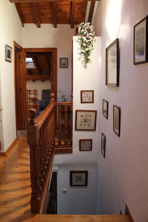 Villa Casa De La Parra à Mogarraz Extérieur photo