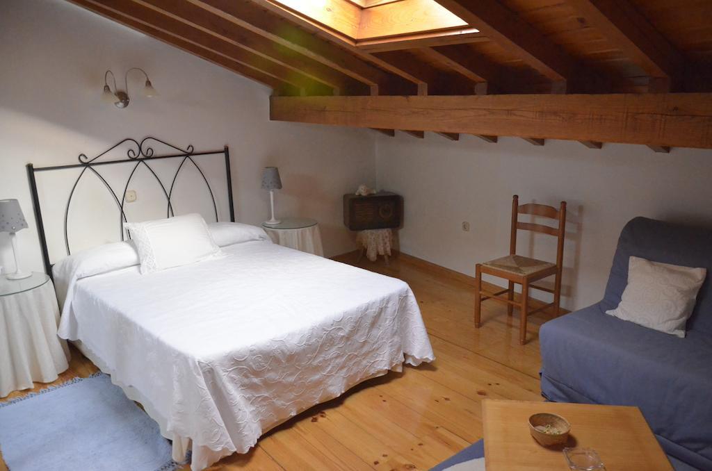 Villa Casa De La Parra à Mogarraz Chambre photo